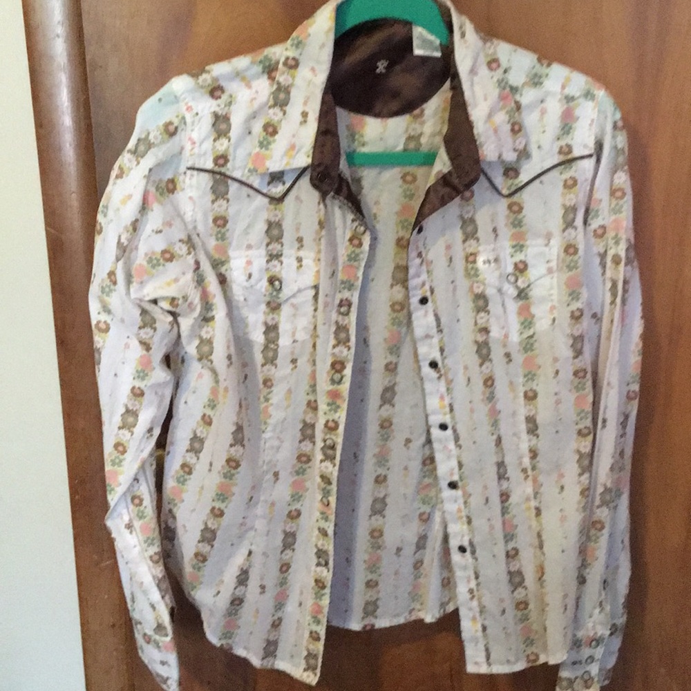 Long sleeve collar shirt